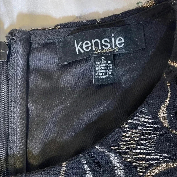 NWT-Kensie Dresses  Color: Black/Gold size: 2 - Picture 6 of 8